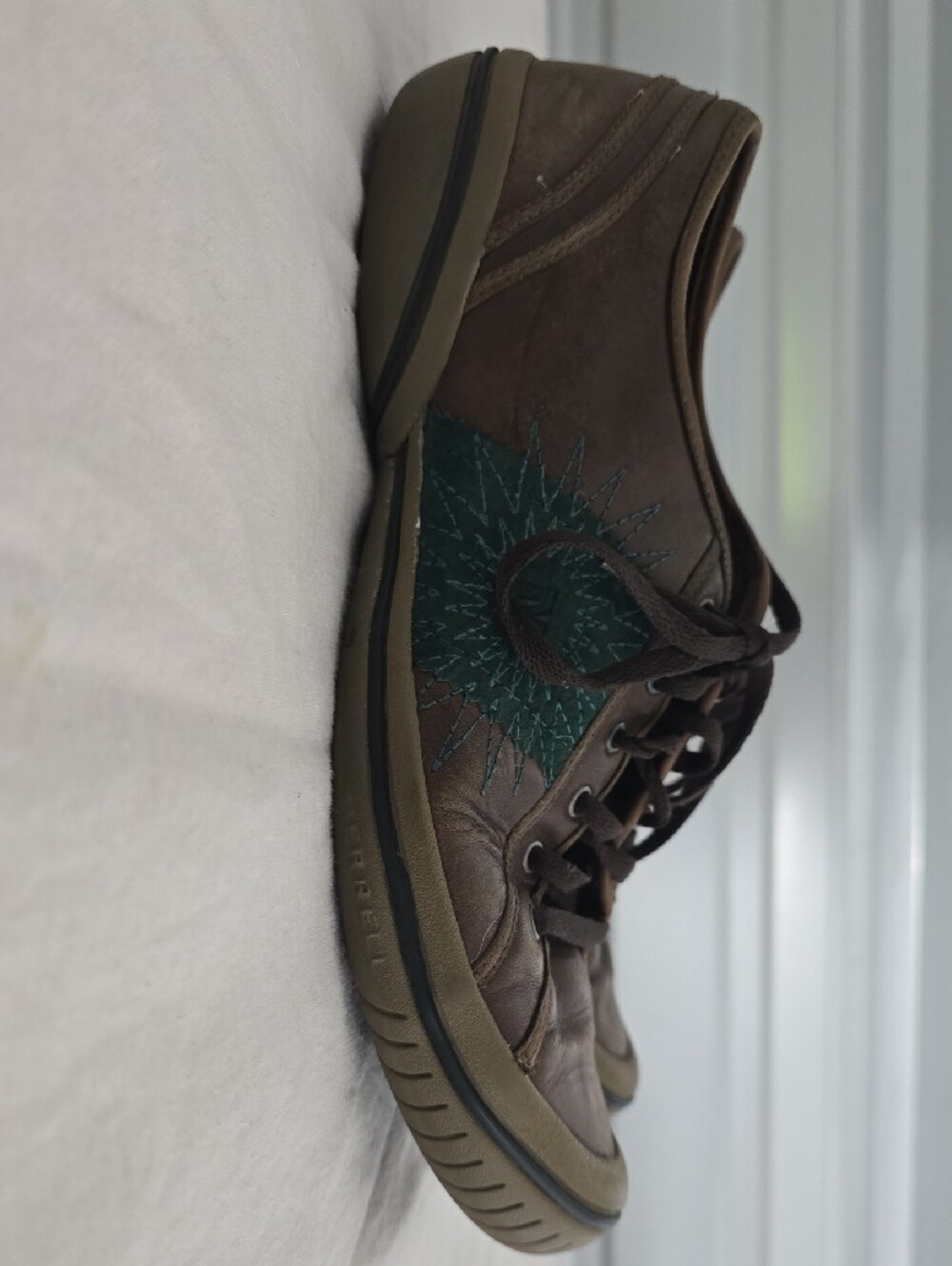 Merrell Women's Brown and Teal Low-Top Lace-Up Sneakers - Picture 6 of 12